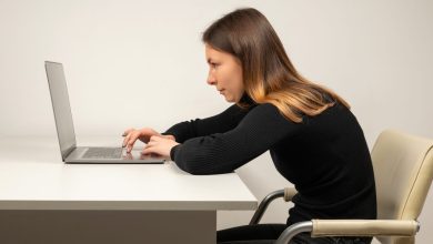A cadeira de trabalho sem ergonomia hoje pode virar uma indenização amanhã